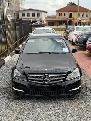 Mercedes-Benz C300 Sport 4Matic Sedan AWD (3.5L 6cyl 7A) 2014 Black
