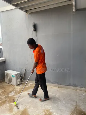 Exterior Balcony Deep Cleaning