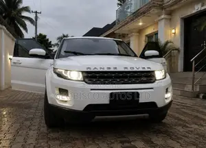 Land Rover Range Rover Evoque Dynamic 2dr SUV AWD (2.0L 4cyl Turbo 9A)