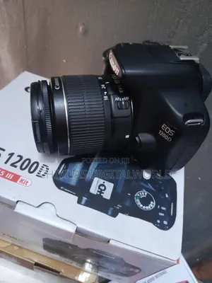 Canon EOS 1200D With 18-55mm Lens