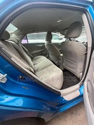 Toyota Corolla 2010 Blue