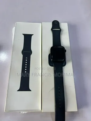 Open Box Apple Watch Series 9 45mm Brand New Condition