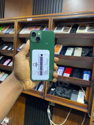 Apple iPhone 13 128 GB Green