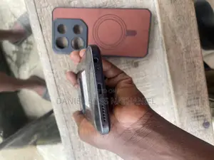 Itel it6910 128 GB Black