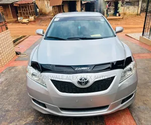 Toyota Camry SE 4dr Sedan (2.4L 4cyl 5A) 2008 Silver
