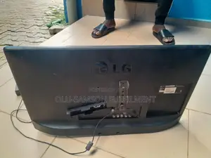 LG 24lb453a-Te.
