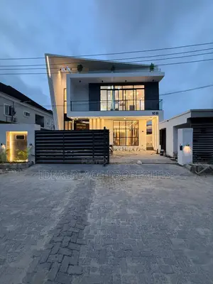 5bdrm Duplex in Sangotedo for sale