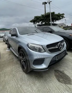 Mercedes-Benz GLE-Class 2016 Blue