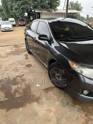 Toyota Corolla 2009 Gray