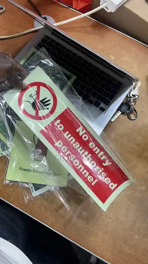 Safety Signs Photoluminescent No Entry Powder Fire Extinguisher IMO