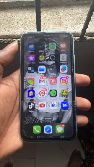 Apple iPhone 11 128 GB Green