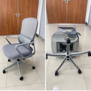 Swivel Mesh Chair