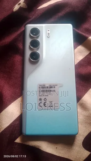 Tecno Camon 40 128 GB Blue