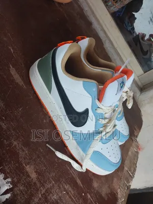 Unisex Sneakers