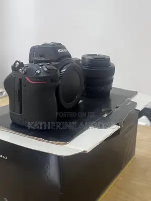 Nikon Z5 With Kit Lens
