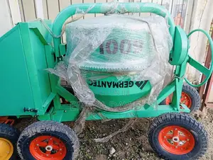 600-Liter Concrete Mixer Capable of Mixing Two Bags of Cement at Once