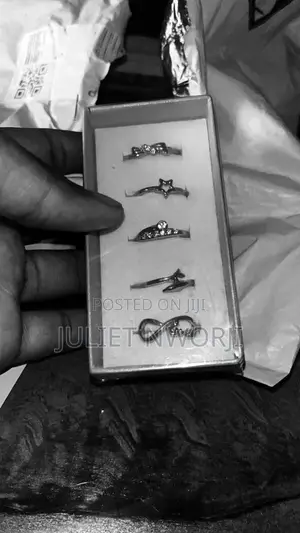 Knuckles Rings