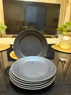 Flats and Soup Plates
