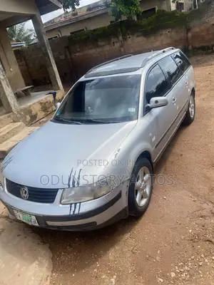 Volkswagen Passat 1.8 2002 Silver