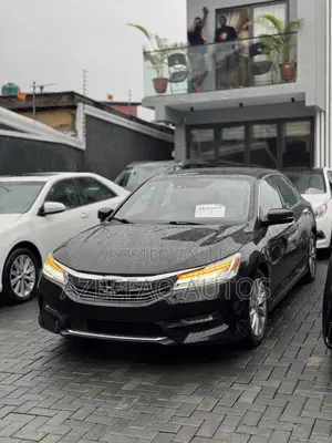 Honda Accord Touring V6 4dr Sedan FWD (3.5L 6cyl 6A) 2017 Black