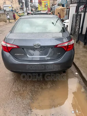 Toyota Corolla LE Premium 4dr Sedan (1.8L 4cyl CVT) 2014 Gray