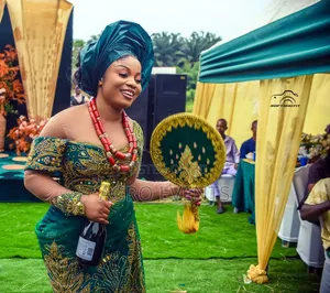 Stunning Event Traditional Decoration