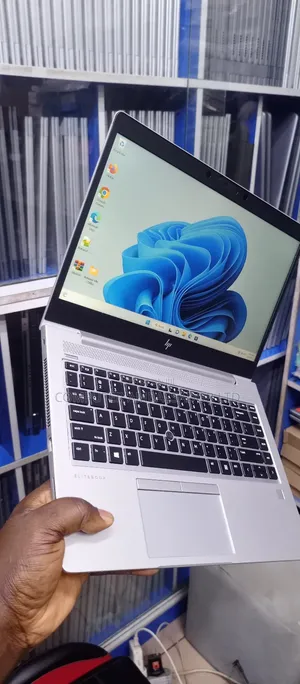 Laptop HP EliteBook 745 G6 8GB AMD Ryzen 3 SSD 256GB