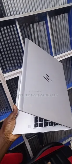 Laptop HP EliteBook 745 G6 8GB AMD Ryzen 3 SSD 256GB