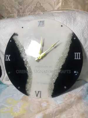 Luxury Handmade Resin Wall Clock