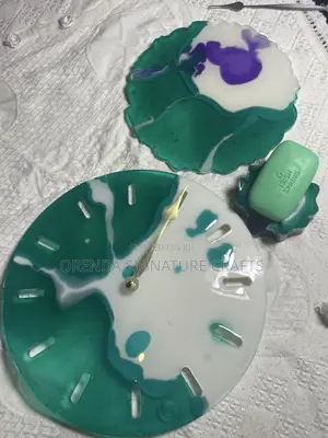 Customized Resin Wall Clock