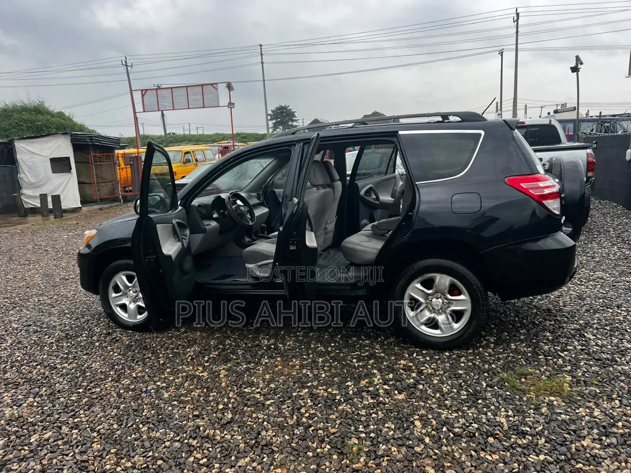 RAM 1500 2010 Black