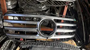 Original Tokunbo Mercedes-Benz GLS 2025 Front Grille