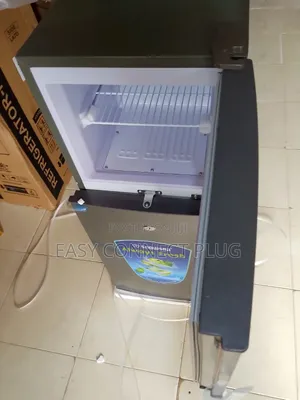 Snowsew 3 Shelves Silver 120 Liters Refrigerator.