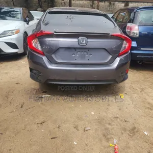 Honda Civic 2016 Gray
