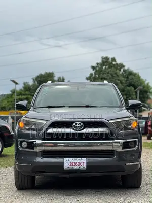 Toyota 4-Runner Limited 4dr SUV (4.0L 6cyl 5A) 2014 Gray