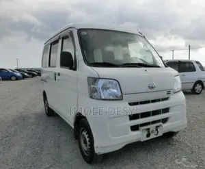 New Daihatsu Hijet 2017 White