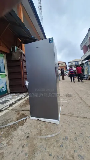 Brand New Hisense Upright Standing Freezer 6 Steps Fast Cooling 2years