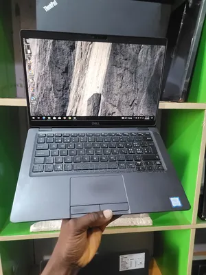 Laptop Dell Latitude 5300 8GB Intel Core i5 SSD 256GB