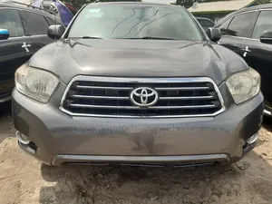 Toyota Highlander 2010 Gray