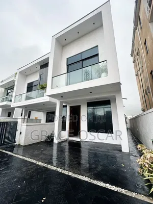 4bdrm Duplex in Ikota for sale