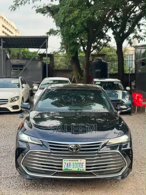 Toyota Avalon 2018 Black