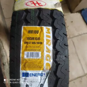 195R15c Tire