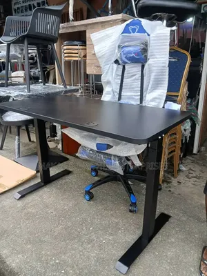 1.6 Electric Adjustable Game Table