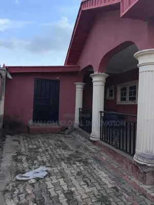 4bdrm Bungalow in Elewuro, Akobo for sale