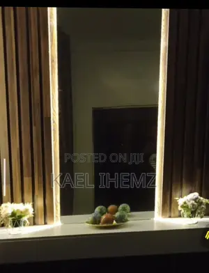 Mirror Console
