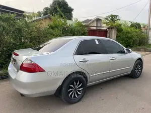 Honda Accord 2007 Silver