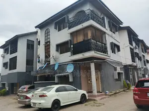 13bdrm Duplex in Jabi for sale