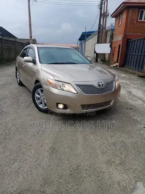 Toyota Camry 2008 Brown