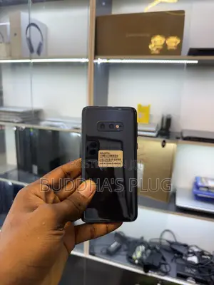 Samsung Galaxy S10e 128 GB Black