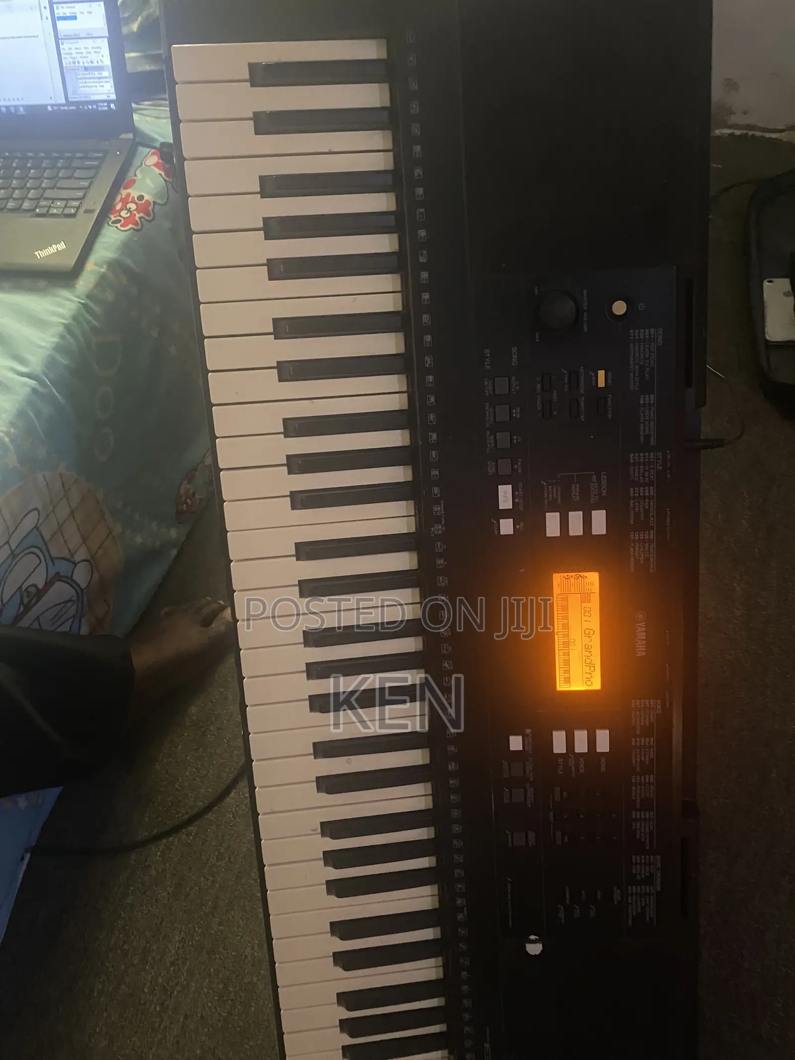 Yamaha Keyboard